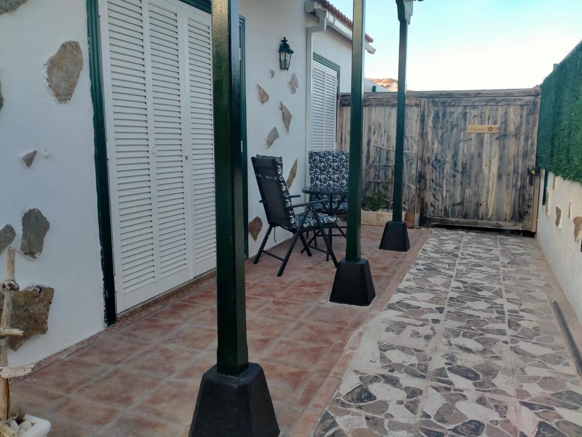 Villa Feliz Abades  Exterior photo